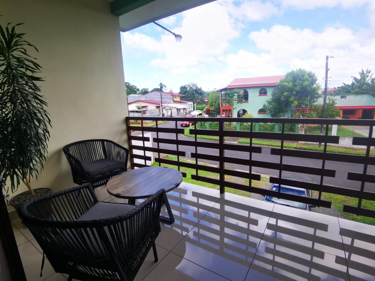 Loky'S Apartments La Fortuna Exterior photo